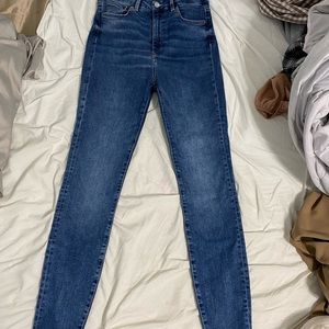 Brand new skinny jeans from H&M